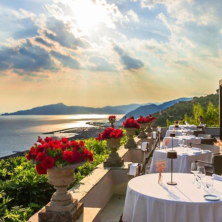 Villa Riviera Resort Lavagna Kültér fotó