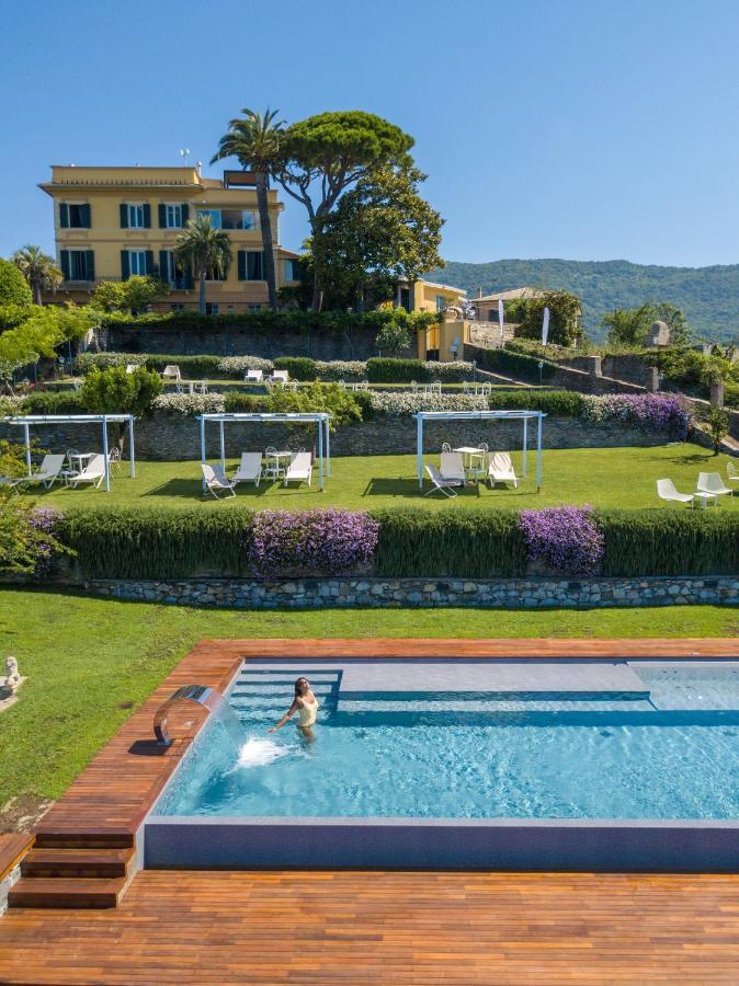 Villa Riviera Resort Lavagna Kültér fotó
