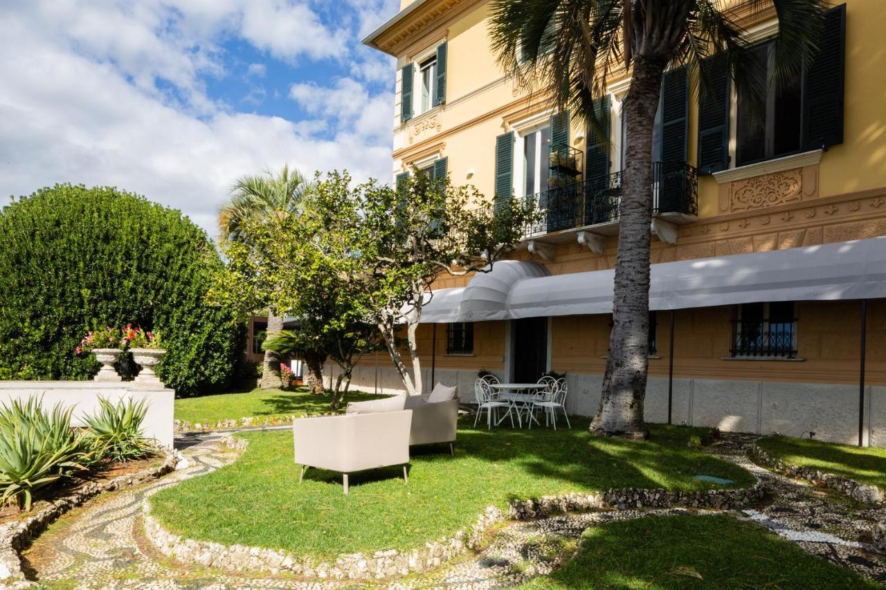 Villa Riviera Resort Lavagna Kültér fotó