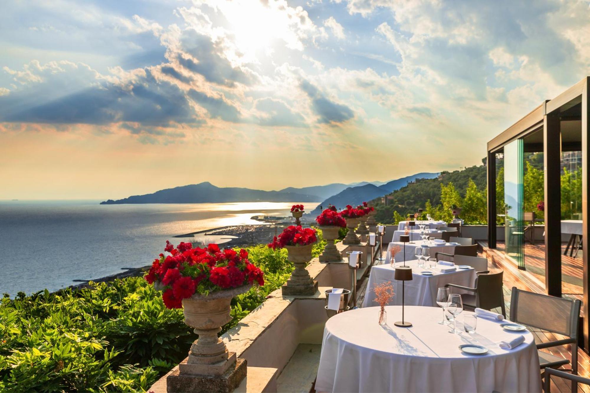 Villa Riviera Resort Lavagna Kültér fotó