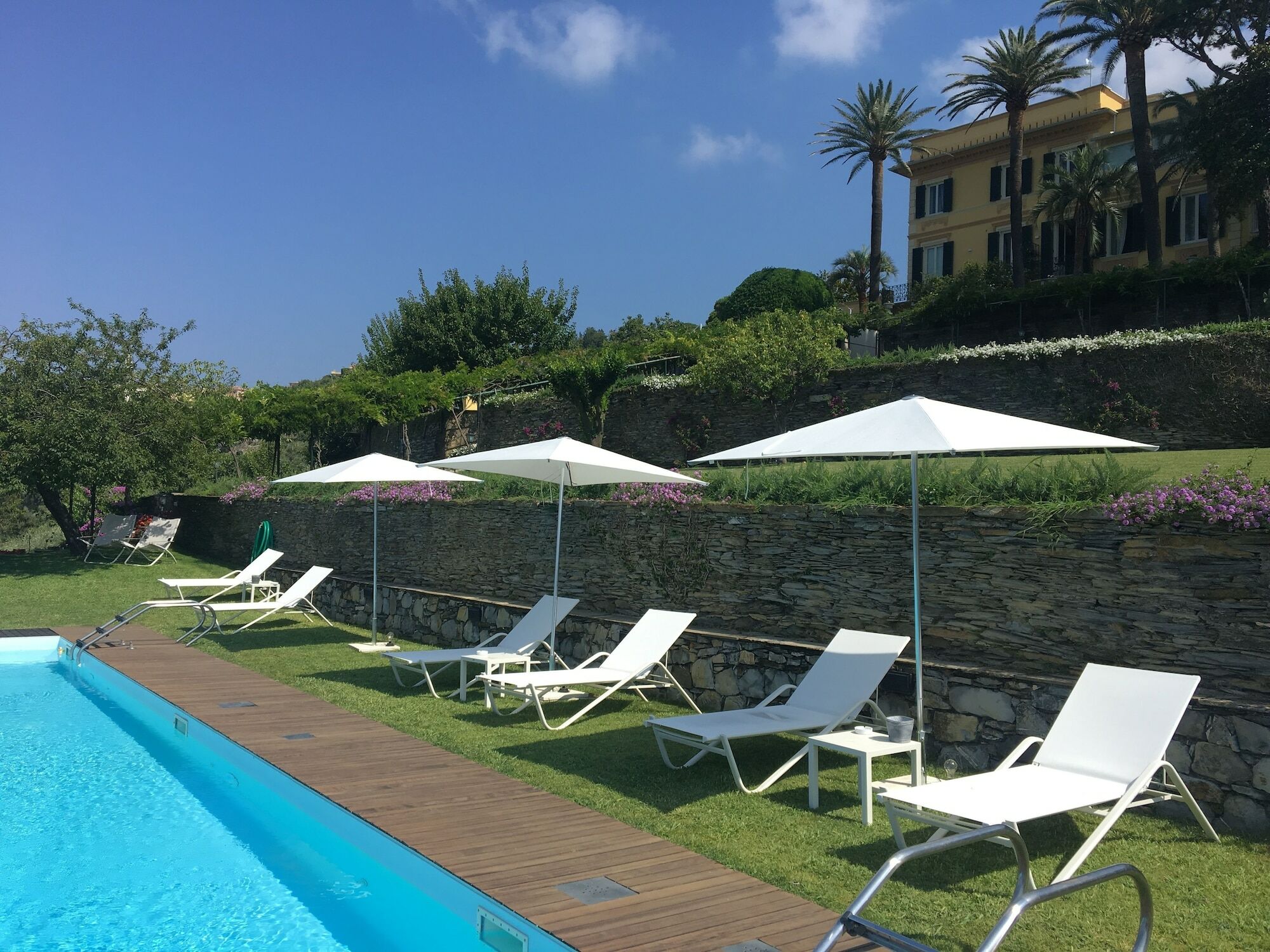 Villa Riviera Resort Lavagna Kültér fotó
